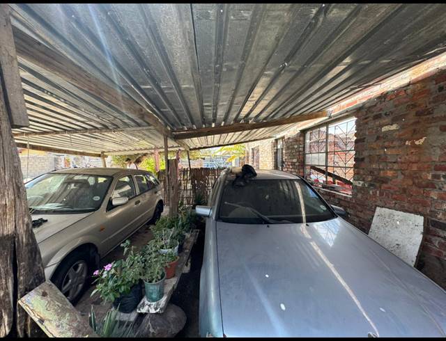 318M² VACANT LAND FOR SALE IN ELECTRIC CITY